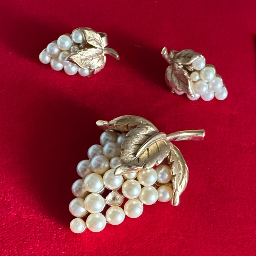 Trifari Gold and Pearl Grape Brooch and Earring Set